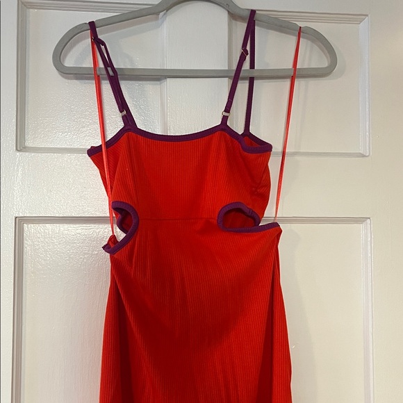 Lspace Libra cutout ribbed midi dress - in color pimento and berry sz m - Picture 6 of 7